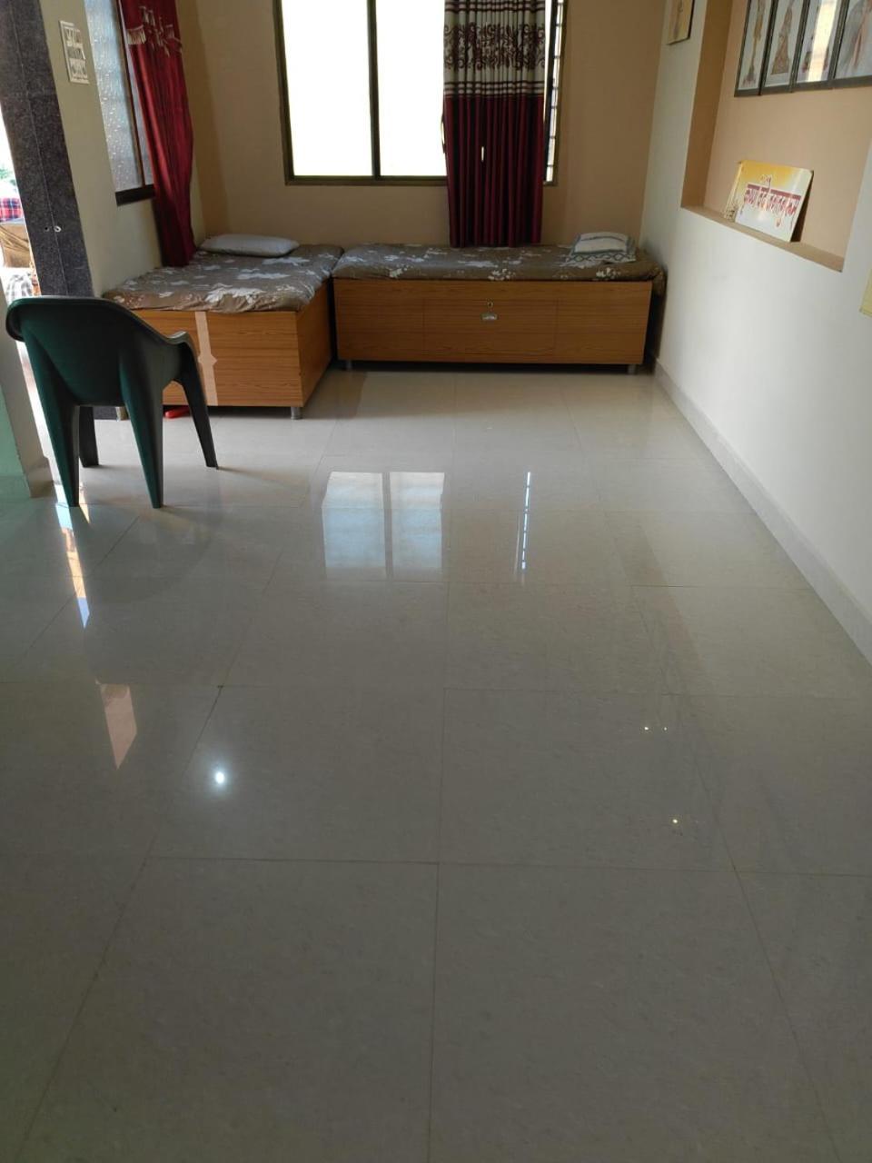 Dwarka Home Stay Exterior photo